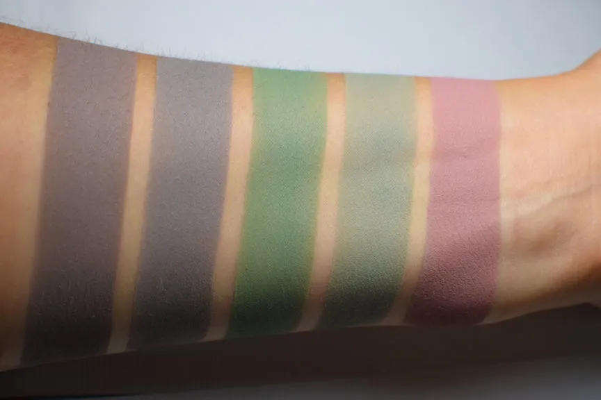 LOVIATAR - Matte Eyeshadow