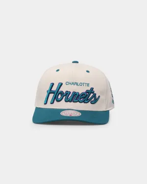 Mitchell & Ness Charlotte Hornets "Cream Team Script" Pro Crown Snapback Cream